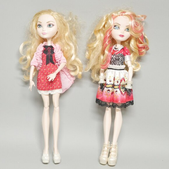 Two Ever After High Apple White Dolls As Shown - Picture 1 of 4